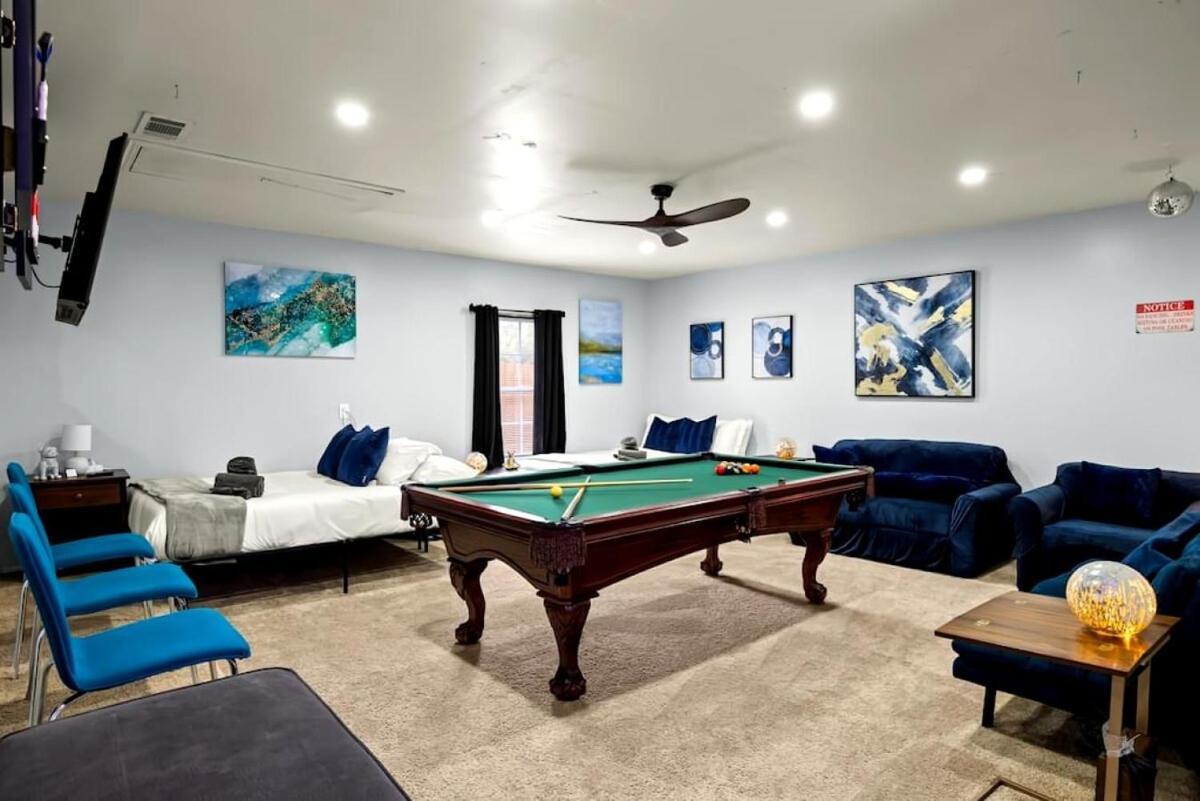 5Br Retreat With Game Room, Hot Tub & Big Yard - Sleeps 16 - 15 Min To Dt Austin Eksteriør billede